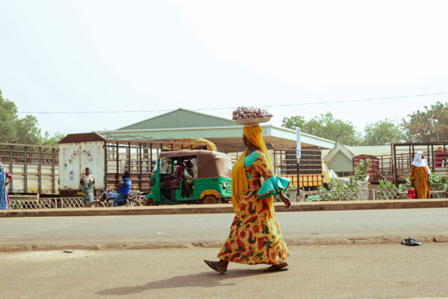 /Baraza_Lens_A_Mobile_Man